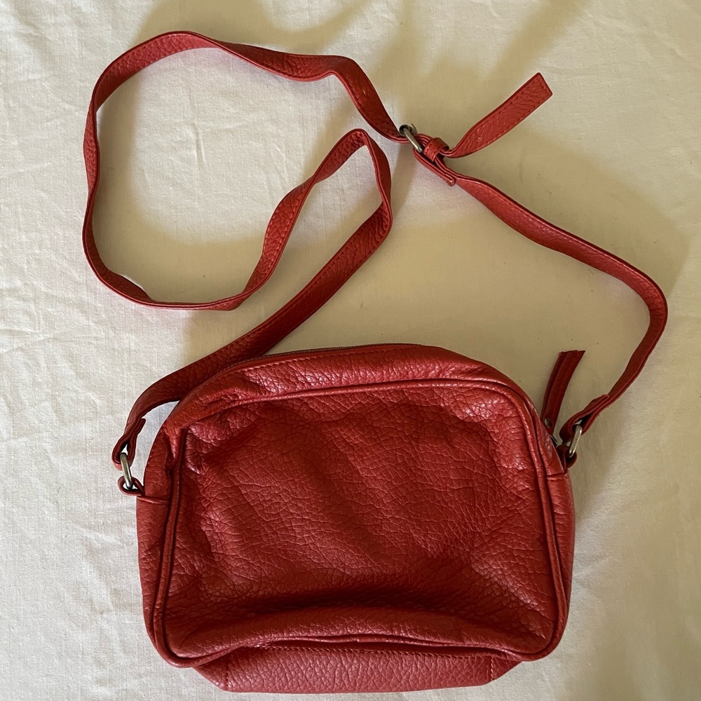 ROXY Crossbody Bag Purse - Picture 2 of 5